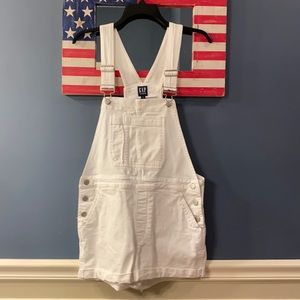 Gap short overalls